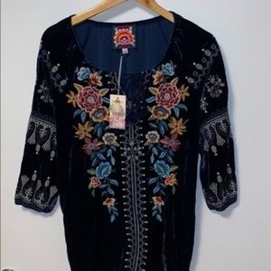 Johnny Was Eleni Velvet Peasant Blouse Embroidered Floral Top NWOT XS